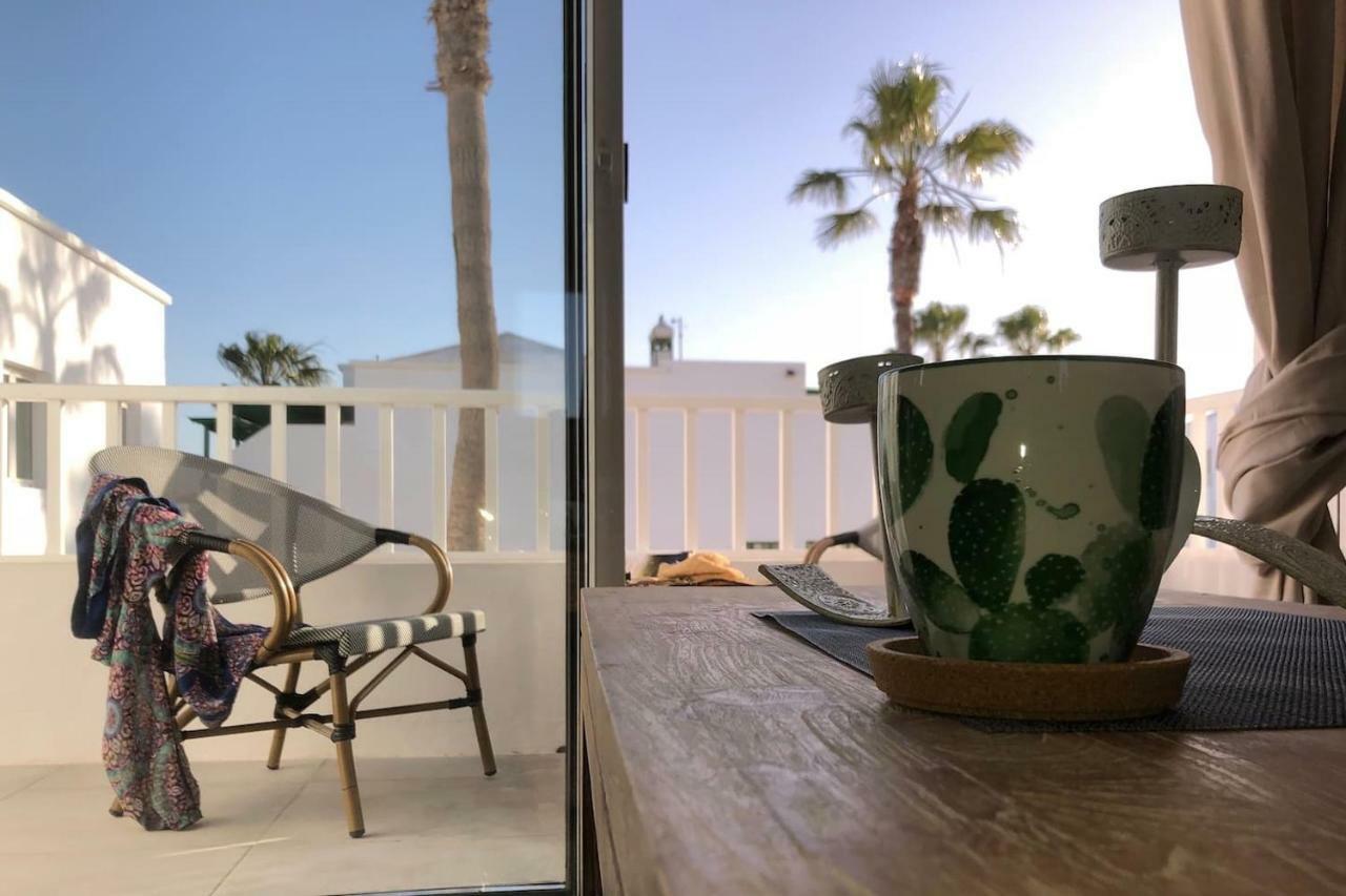 Ferienwohnung Sea Breeze Costa Teguise Exterior foto