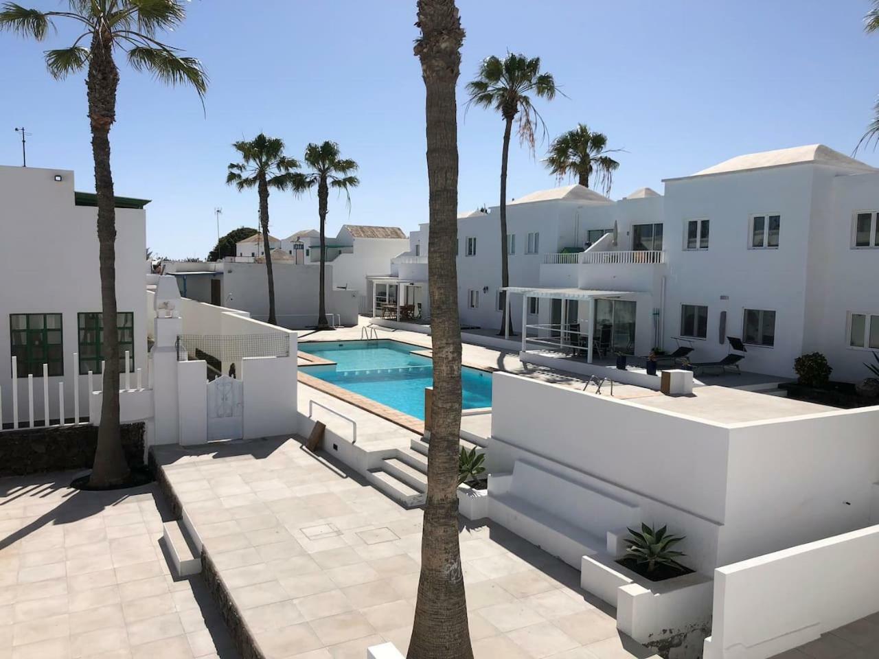 Ferienwohnung Sea Breeze Costa Teguise Exterior foto