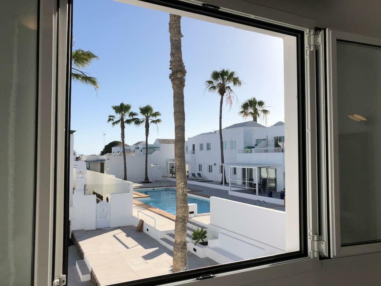 Ferienwohnung Sea Breeze Costa Teguise Exterior foto