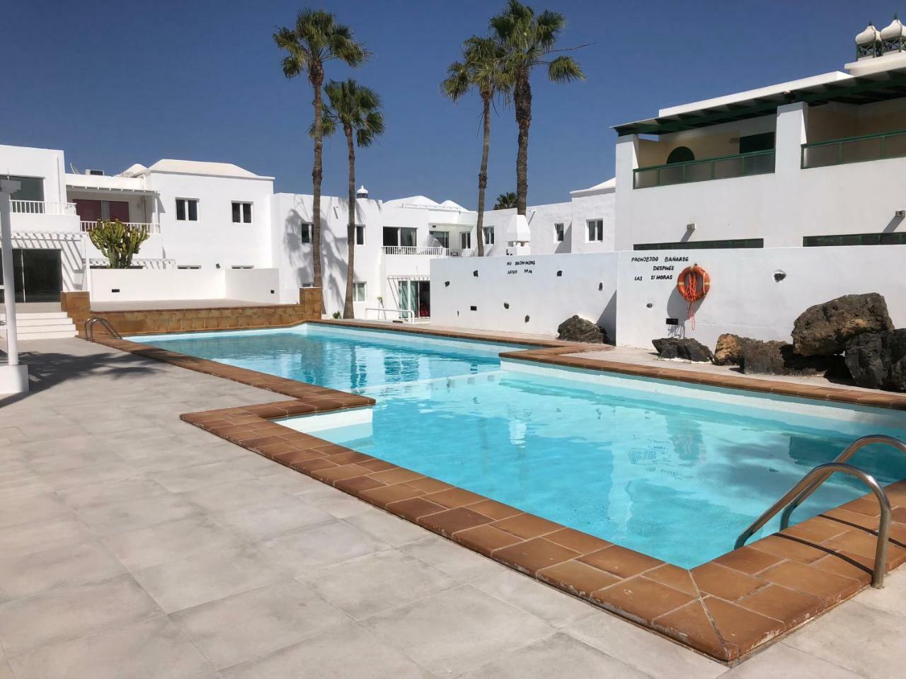 Ferienwohnung Sea Breeze Costa Teguise Exterior foto